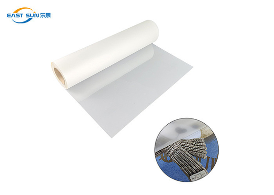 Un bon prix. Impression par transfert thermique DTF film peeling chaud peeling froid DTF rouleau de film PET en ligne